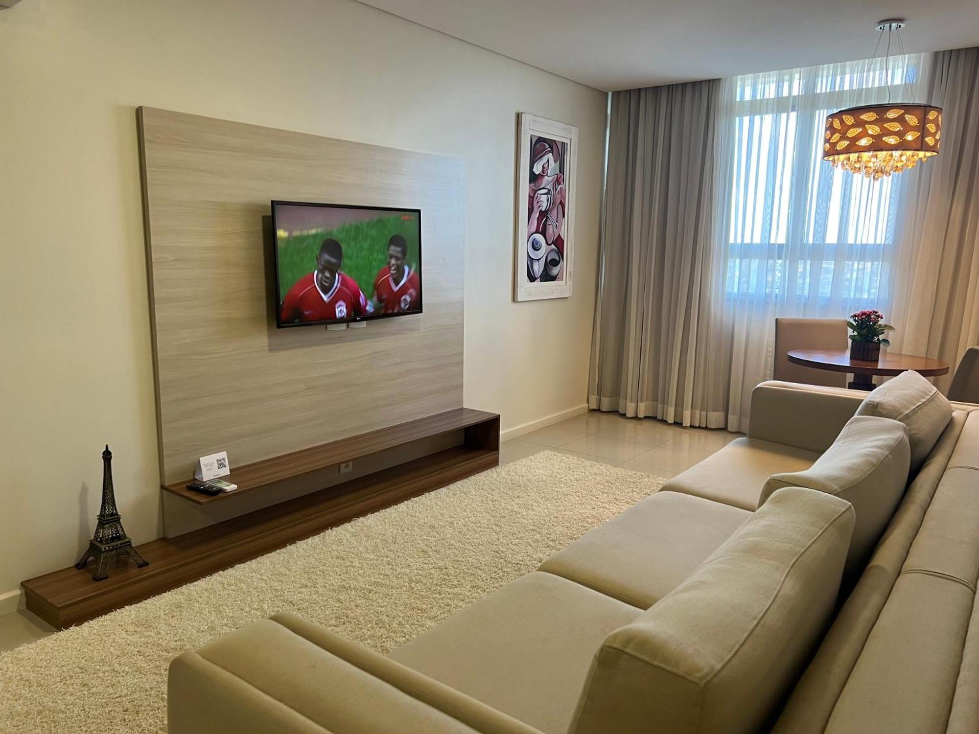 Wyndham Golden Foz Suites Foz do Iguaçu Buitenkant foto